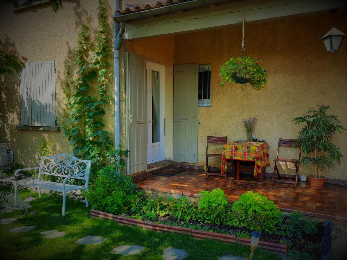 La Maison Du Chemin Des Prairies Morieres-les-Avignon Eksteriør billede