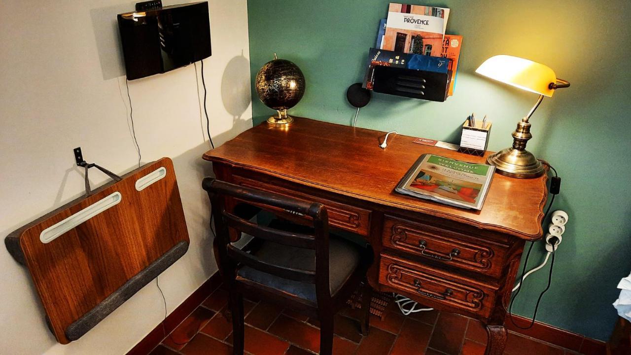 La Maison Du Chemin Des Prairies Morieres-les-Avignon Eksteriør billede